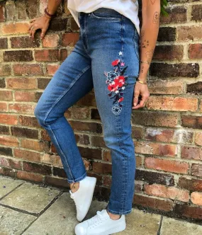 Embroidered Flower Slim Jeans