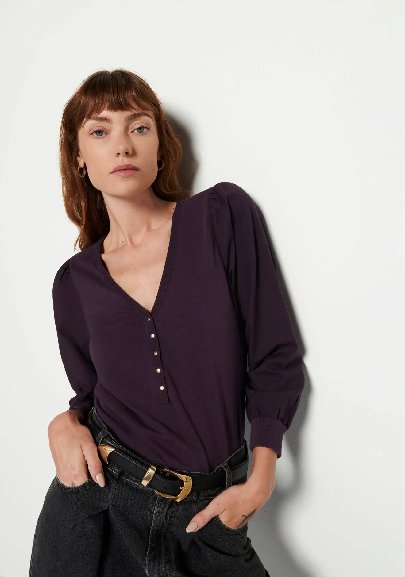 Ivy Feminine Snap Henley