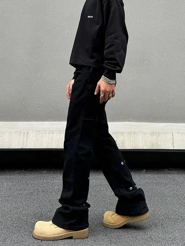 Stylish Rivet-Accent Cargo Pants